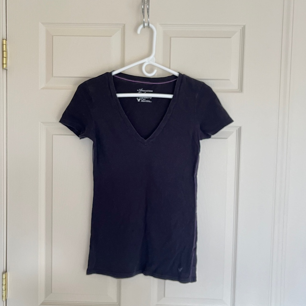 American Eagle black v-neck small cotton 2011